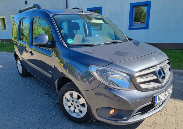 Mercedes-Benz Citan cena 42900 przebieg: 149940, rok produkcji 2017 z Józefów małe 211